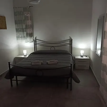Intero - Centro Storico - La Tana Di Aldo- 150 M Da Pepe In Grani * Caiazzo